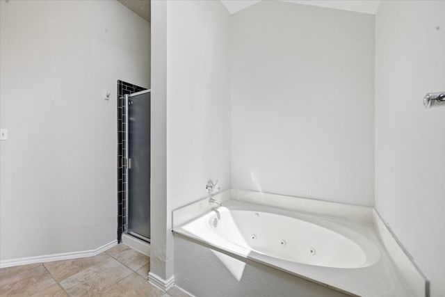 2338 Stillwater Drive, Mesquite, TX 75181