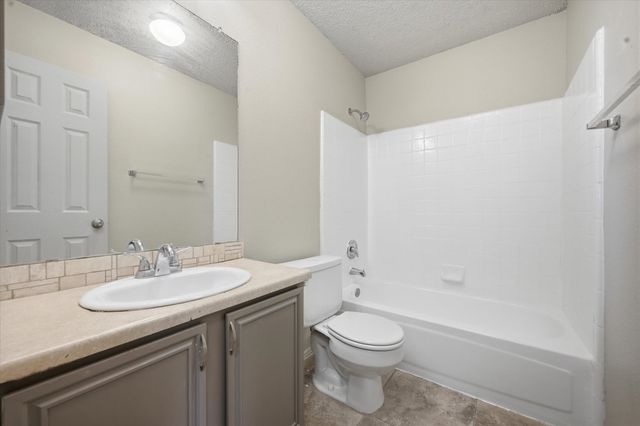 2338 Stillwater Drive, Mesquite, TX 75181