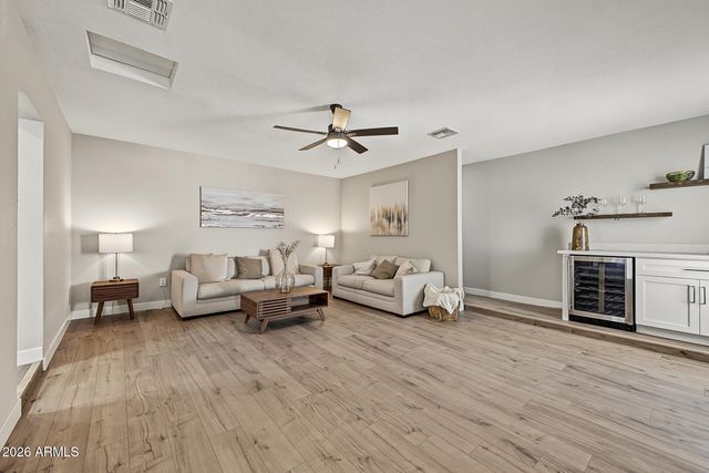 4750 N 39TH Drive, Phoenix, AZ 85019