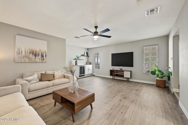 4750 N 39TH Drive, Phoenix, AZ 85019