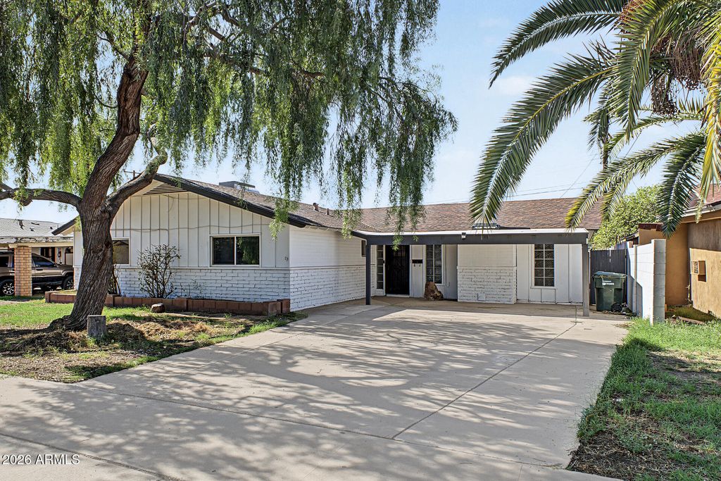 4750 N 39TH Drive, Phoenix, AZ 85019 — photo 3
