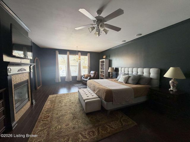 1906 Deckard School Rd, Radcliff, KY 40160