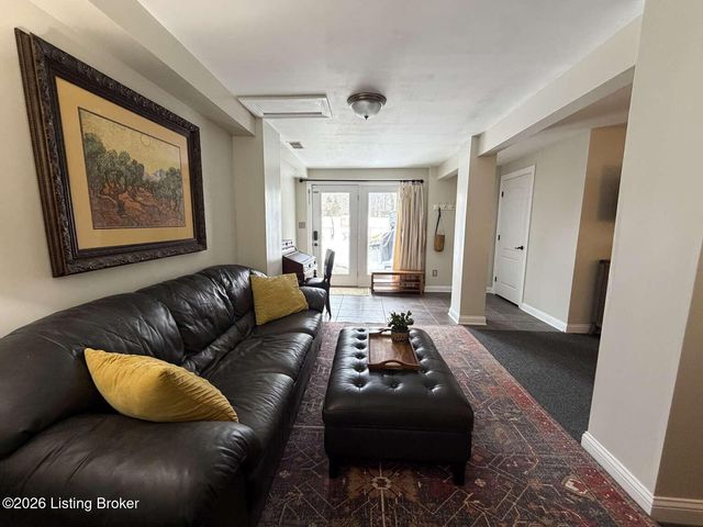 1906 Deckard School Rd, Radcliff, KY 40160