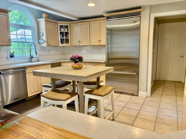 212 S Main Street, Cohasset, MA 02025