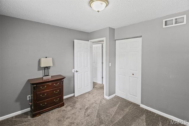 219 Patterson Place, Alton, IL 62002