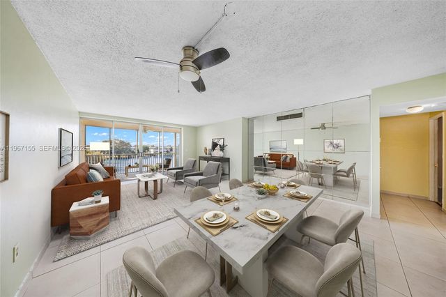 1750 NE 191st St 326-4, Miami, FL 33179