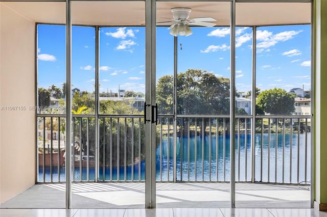 1750 NE 191st St 326-4, Miami, FL 33179