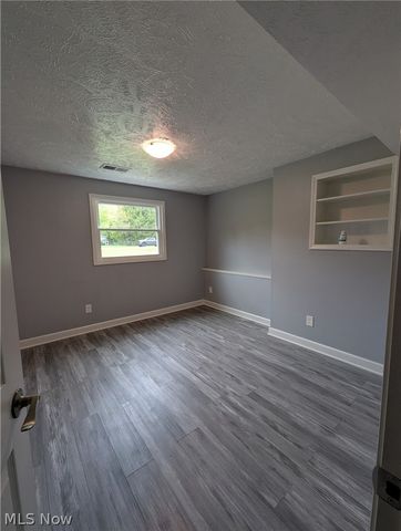 14552 Russell Lane, Novelty, OH 44072