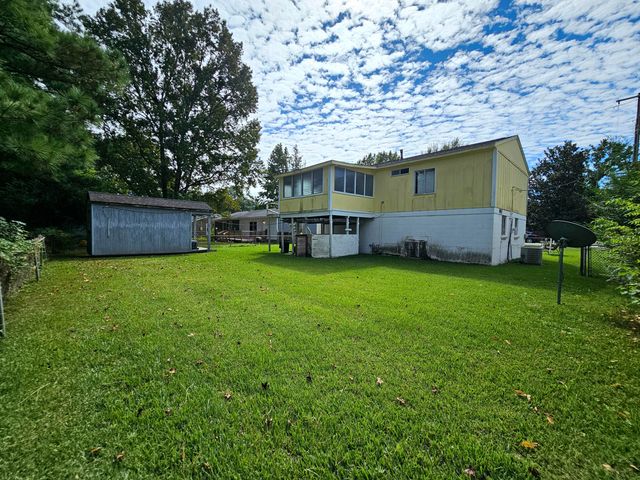 417 Robin Drive, Goose Creek, SC 29445