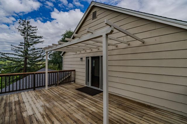 75 David Dr, Sutter Creek, CA 95685