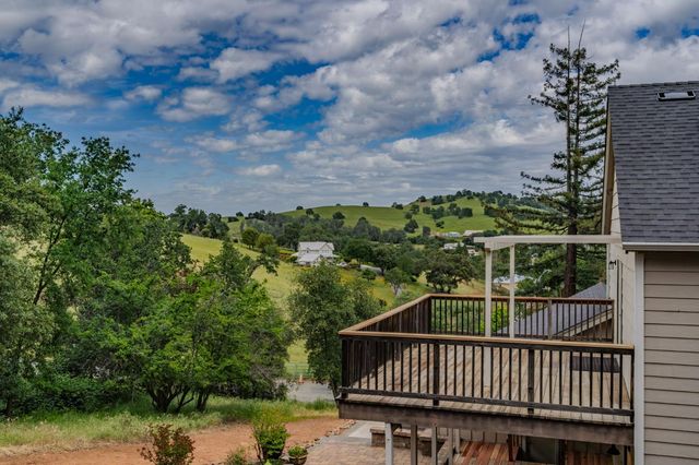 75 David Dr, Sutter Creek, CA 95685