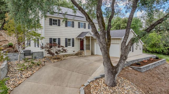 75 David Dr, Sutter Creek, CA 95685