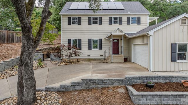 75 David Dr, Sutter Creek, CA 95685