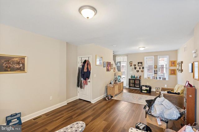 1234 N DECKER AVE, Baltimore, MD 21213