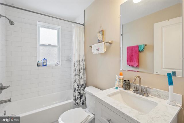 1234 N DECKER AVE, Baltimore, MD 21213