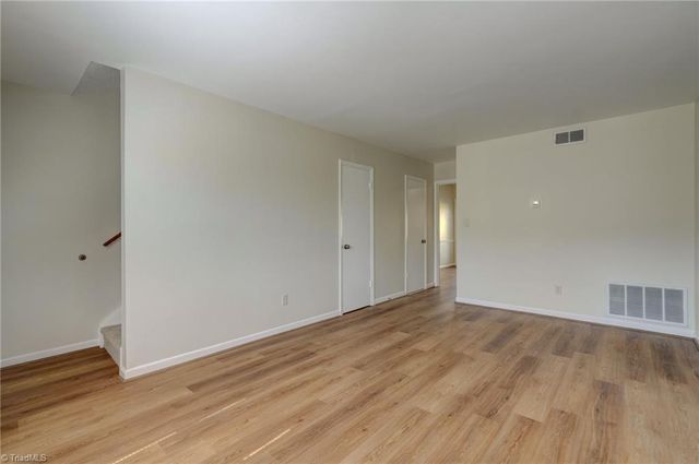 2224 Spring Garden Street, Greensboro, NC 27403