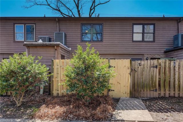 2224 Spring Garden Street, Greensboro, NC 27403