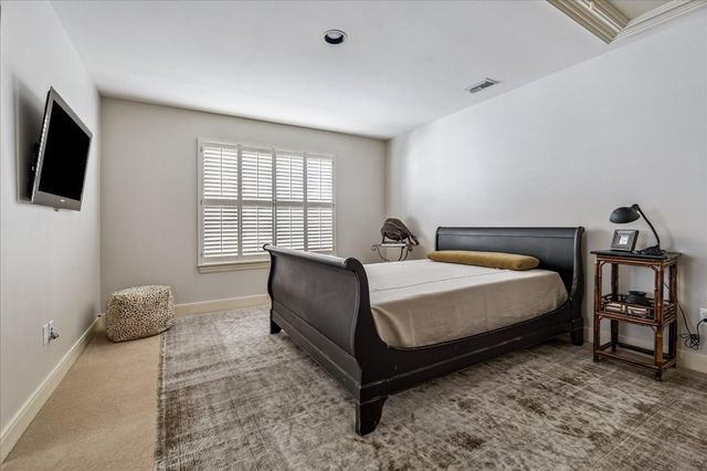 2907 Robinhood Street, West University Place, TX 77005