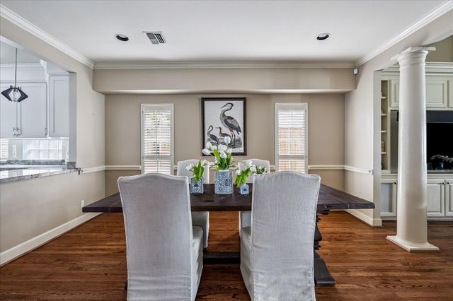 2907 Robinhood Street, West University Place, TX 77005