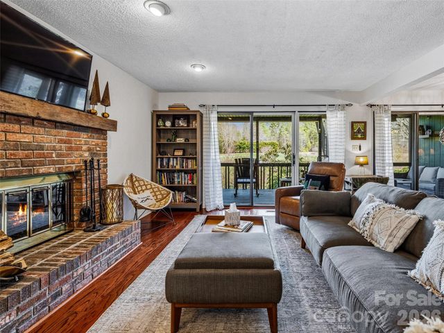 15 Gold Finch Court, Brevard, NC 28712