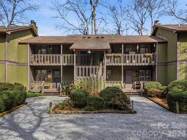 15 Gold Finch Court, Brevard, NC 28712