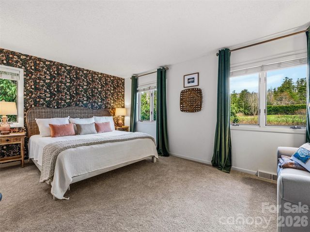 15 Gold Finch Court, Brevard, NC 28712