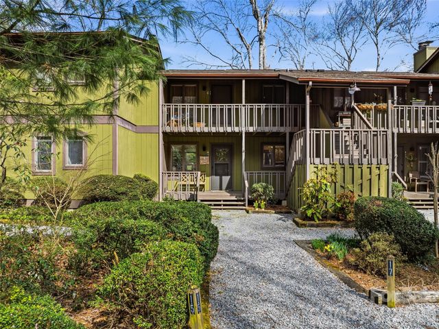 15 Gold Finch Court, Brevard, NC 28712