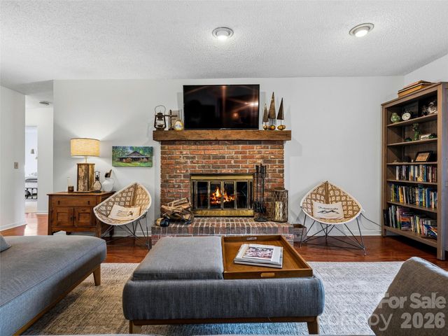 15 Gold Finch Court, Brevard, NC 28712