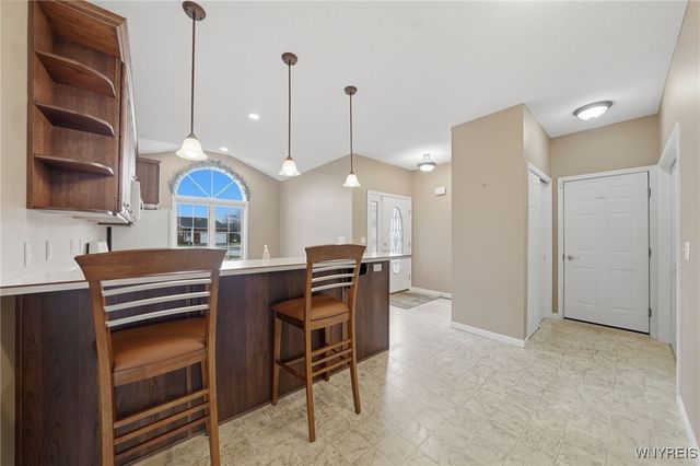 4883 Waterford Place, Lockport Town, NY 14094