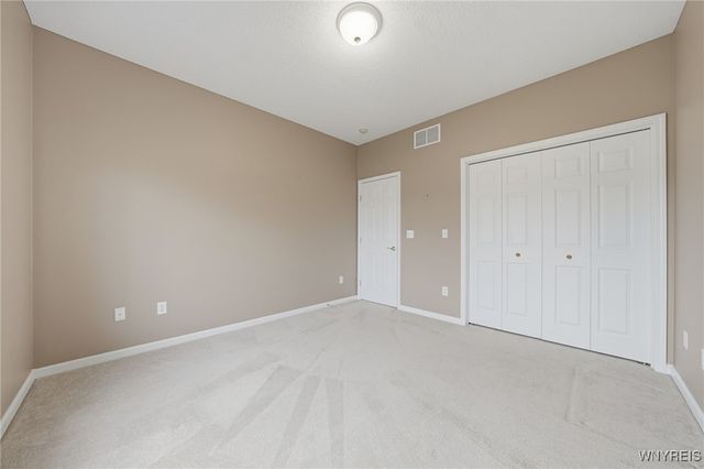 4883 Waterford Place, Lockport Town, NY 14094