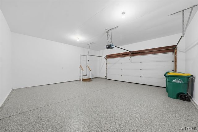 4883 Waterford Place, Lockport Town, NY 14094