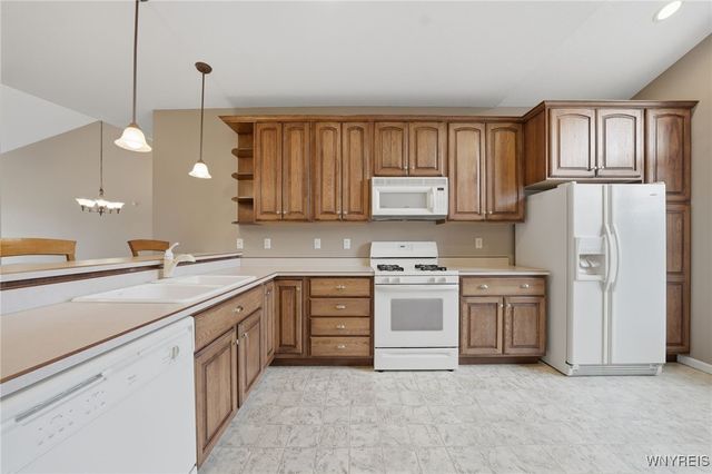 4883 Waterford Place, Lockport Town, NY 14094