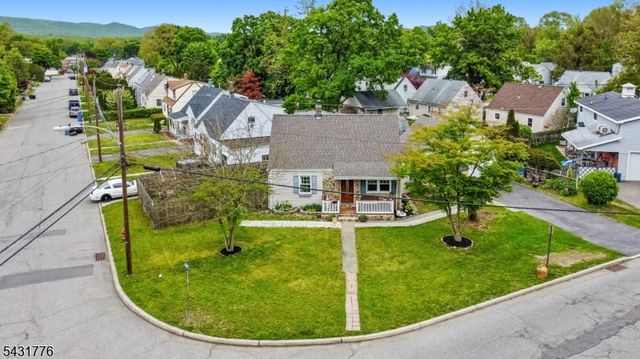 34 Decker Rd, Wanaque Boro, NJ 07420