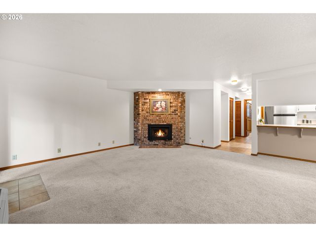 15025 Ne SACRAMENTO St 53, Portland, OR 97230