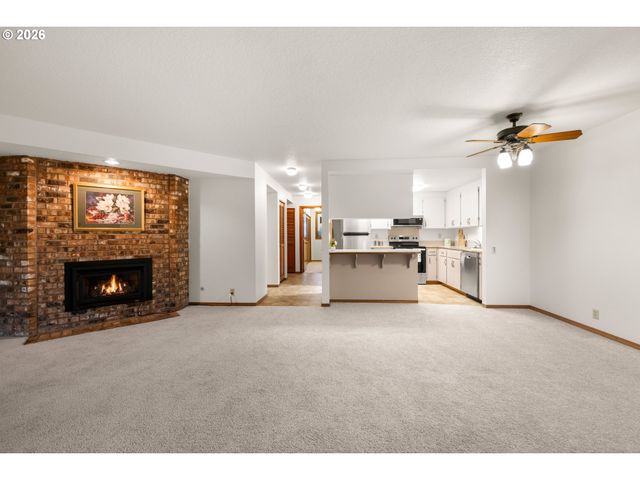 15025 Ne SACRAMENTO St 53, Portland, OR 97230