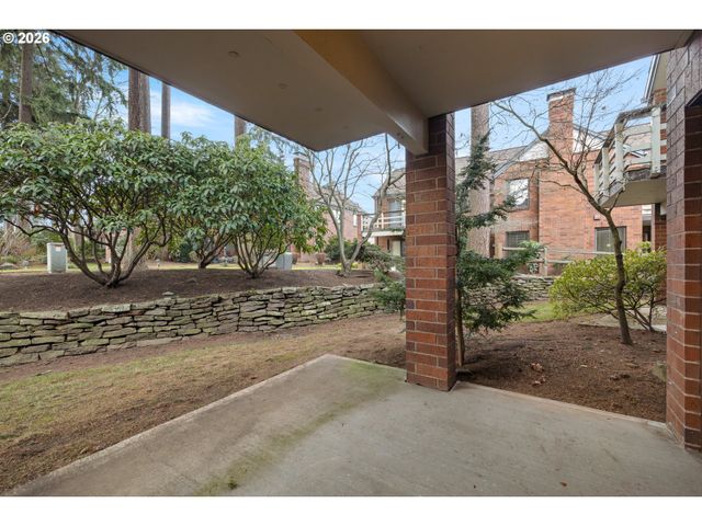 15025 Ne SACRAMENTO St 53, Portland, OR 97230
