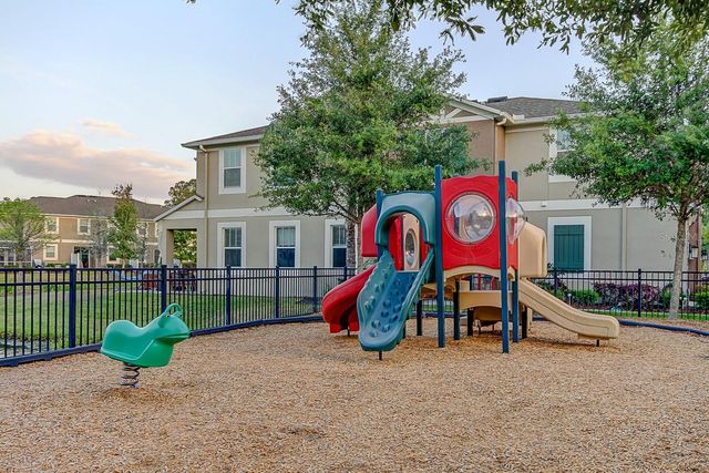 12507 SILVERDALE STREET, Tampa, FL 33626