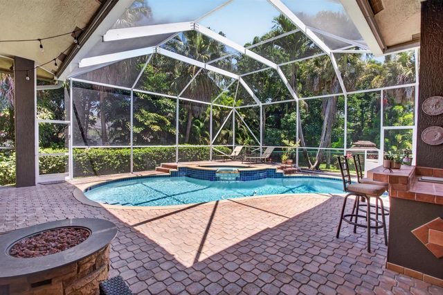 5884 NW 79th Way, Parkland, FL 33067