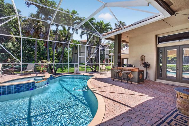 5884 NW 79th Way, Parkland, FL 33067