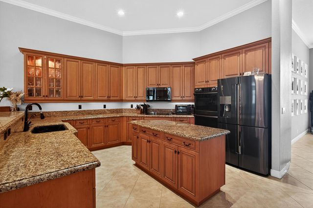 5884 NW 79th Way, Parkland, FL 33067