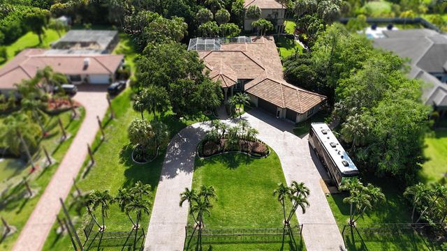 5884 NW 79th Way, Parkland, FL 33067