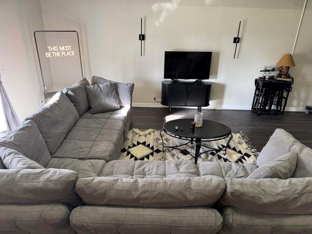 5884 NW 79th Way, Parkland, FL 33067