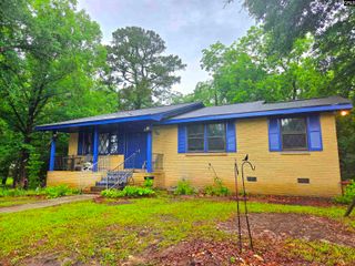 810 Camelia Street, North, SC 29112