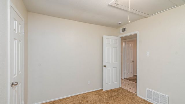 5621 Brent Drive, Haltom City, TX 76148