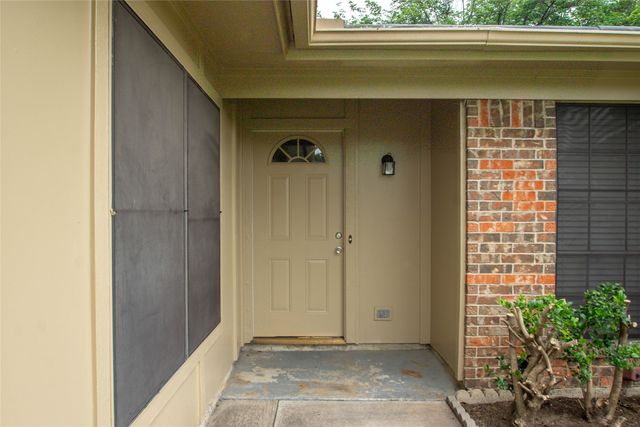 5621 Brent Drive, Haltom City, TX 76148