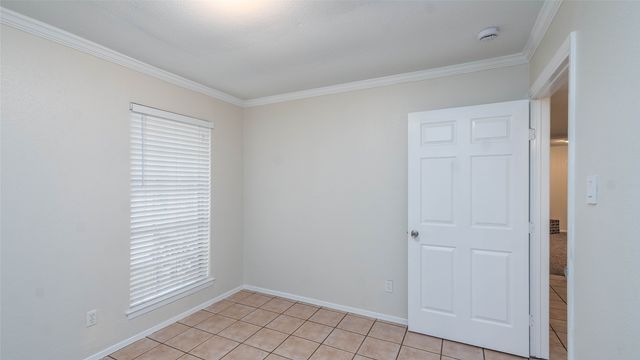 5621 Brent Drive, Haltom City, TX 76148