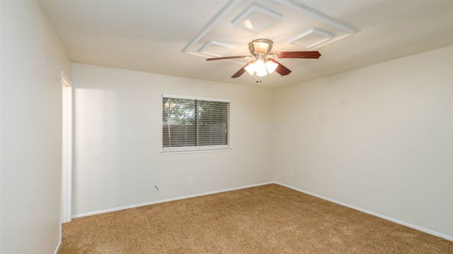 5621 Brent Drive, Haltom City, TX 76148