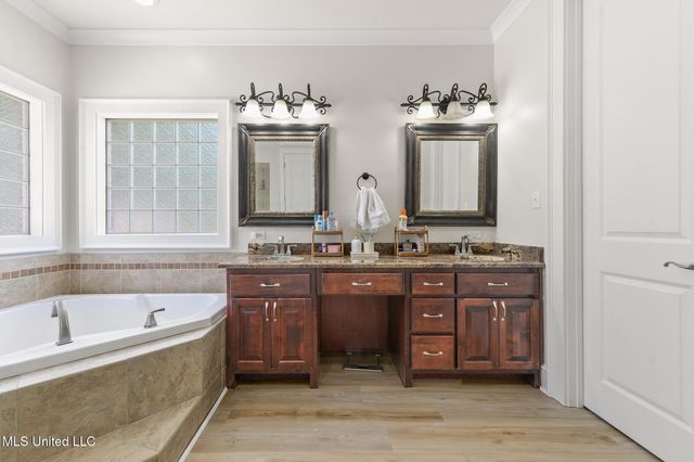 6405 Seawinds Boulevard, Biloxi, MS 39532