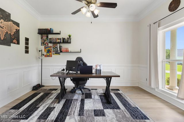 6405 Seawinds Boulevard, Biloxi, MS 39532