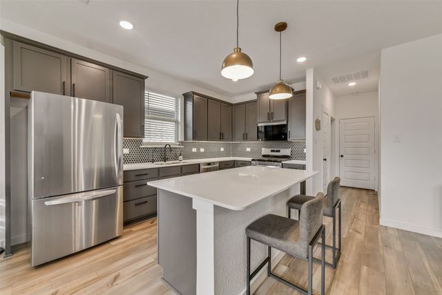 10945 Texanum Trail, Fort Worth, TX 76108